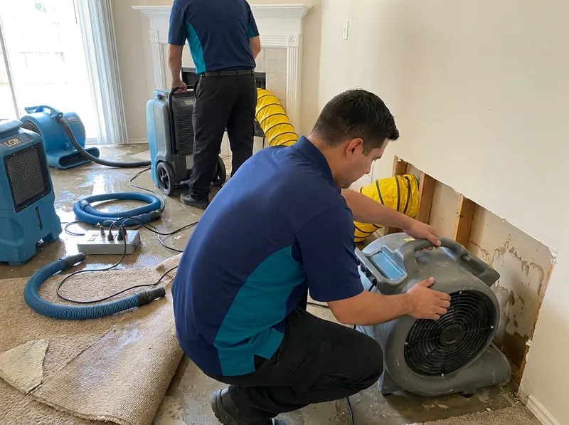Structural Drying & Dehumidification in Dallas-Fort Worth, TX